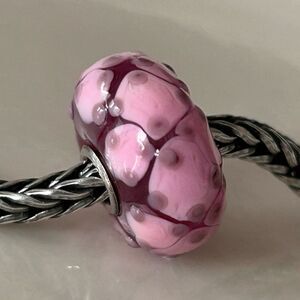 TROLLBEADS Rosy Pink & Purple Floral Unique LAA 925S NEW! Textured